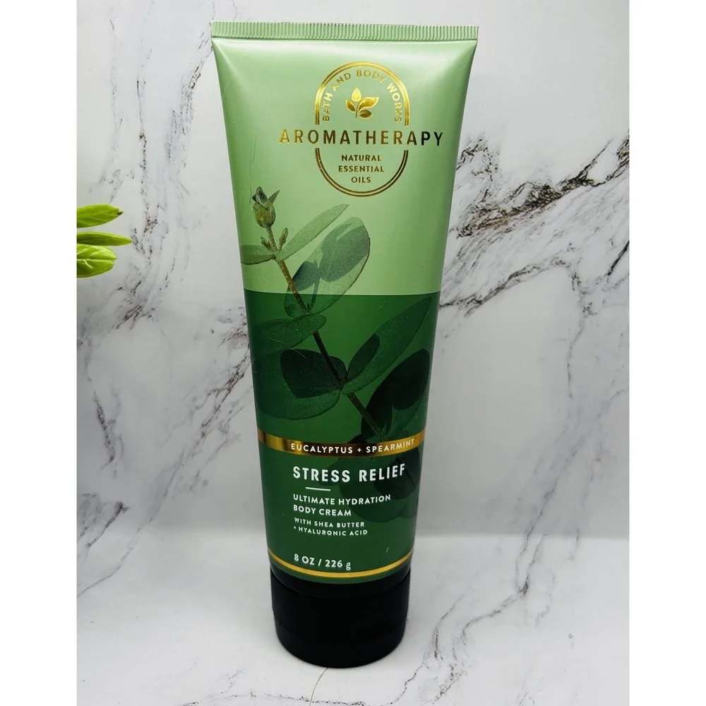 Bath & Body Works Aromatherapy Eucalyptus Spearmint Stress Relief Body Cream